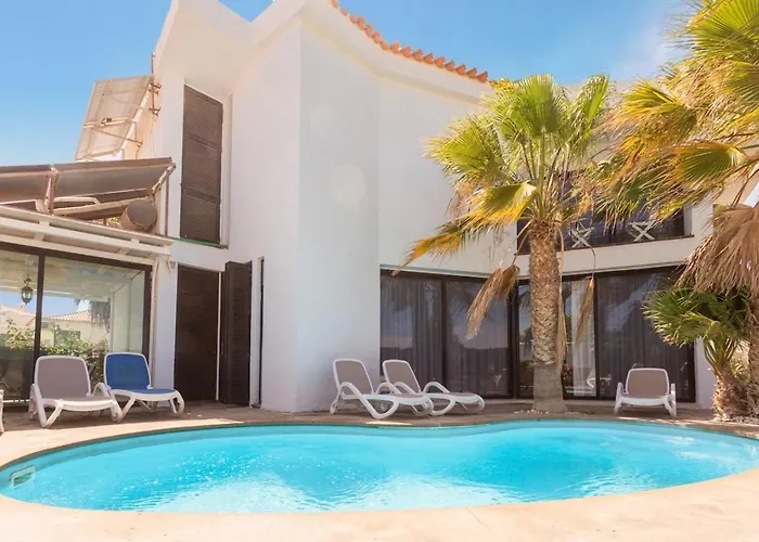 Villa La Quinta - Wonderful 4 Bed Villa-private Pool